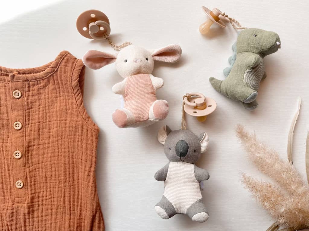 *NEW* Bitzy Pal Natural Rubber Pacifier & Stuffed Animal: Cow