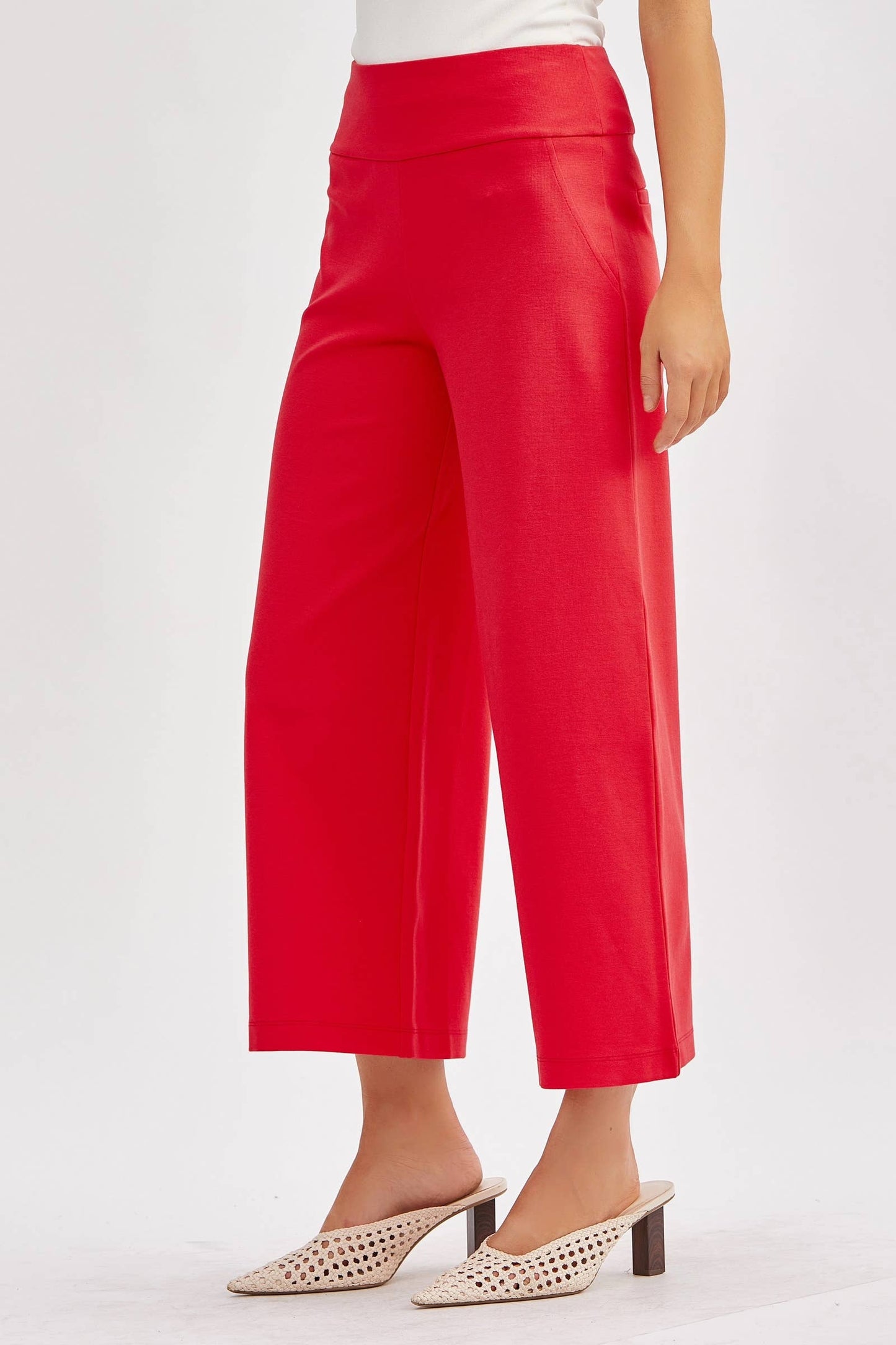 Magic Wide Cropped Pants: Black / XL