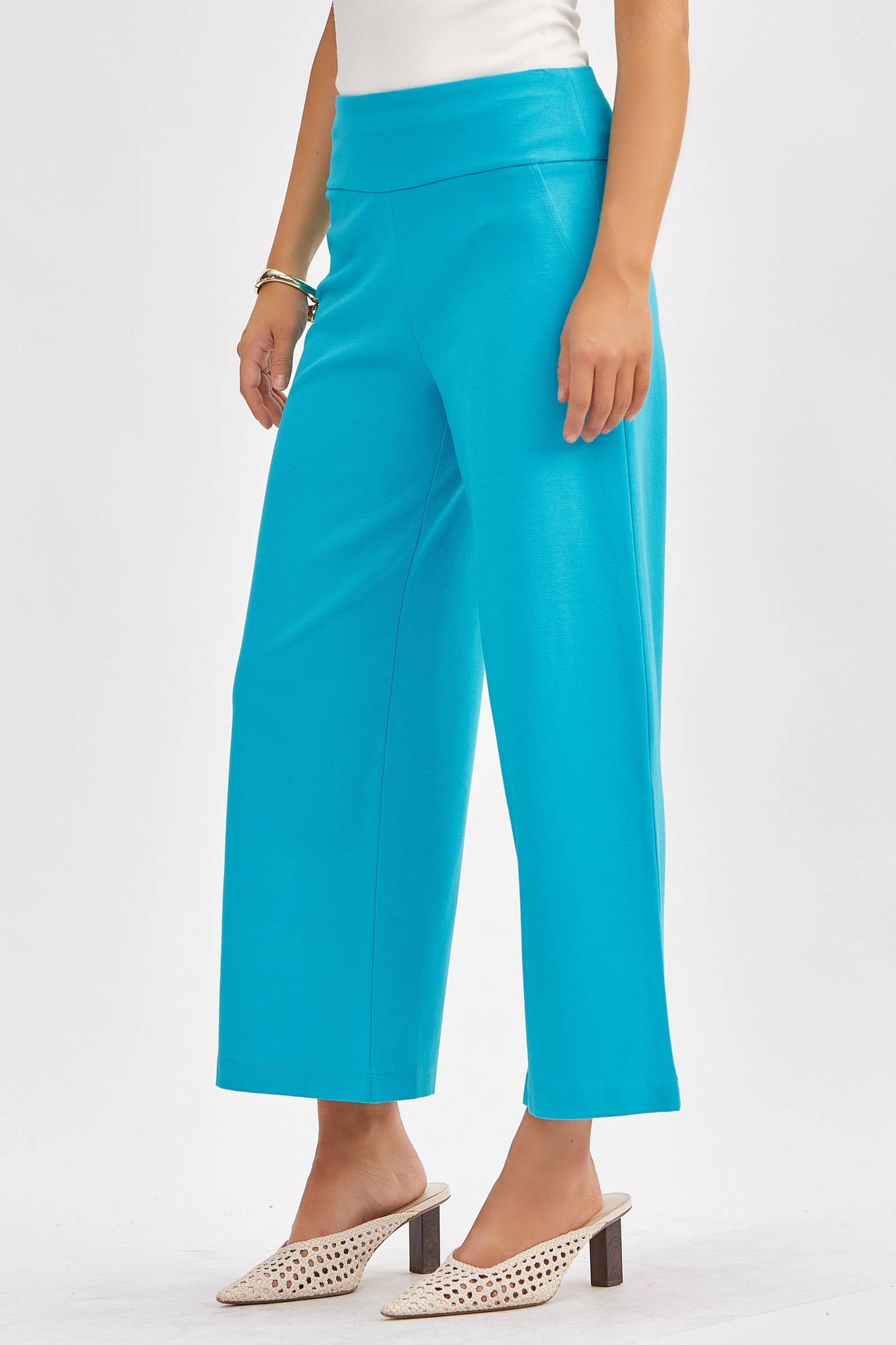 Magic Wide Cropped Pants: Black / L