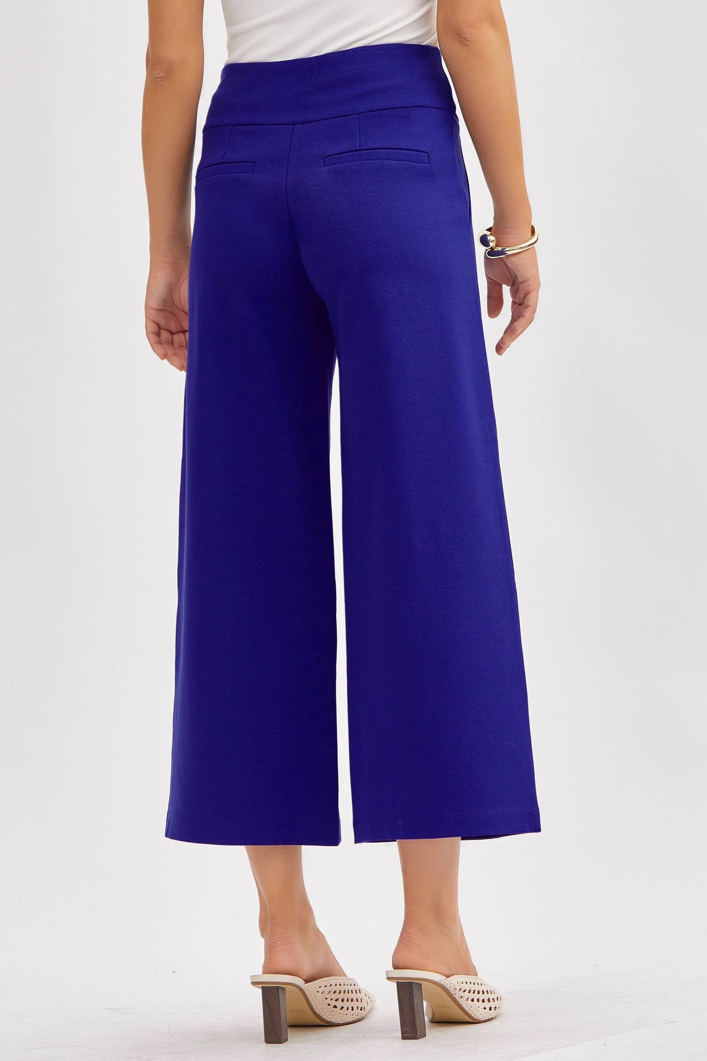 Magic Wide Cropped Pants: Black / L