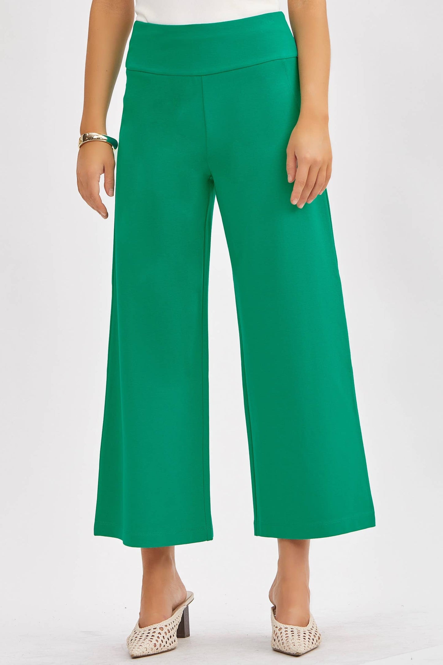 Magic Wide Cropped Pants: Black / XL