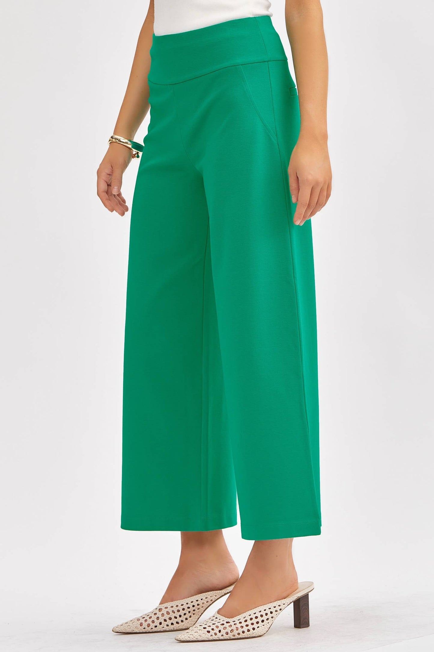 Magic Wide Cropped Pants: Black / XL