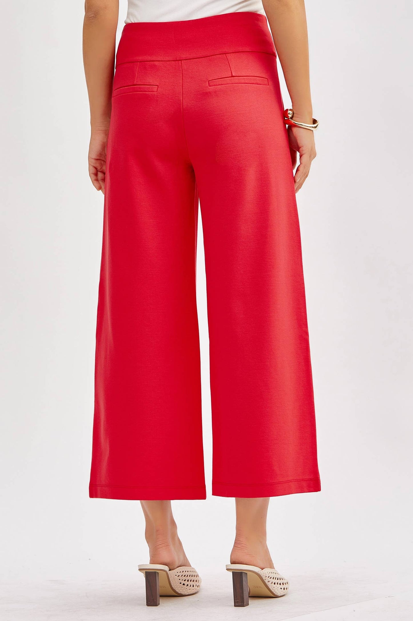 Magic Wide Cropped Pants: Black / L