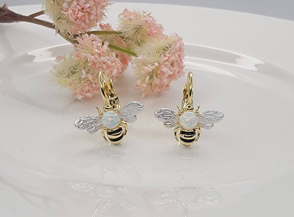 BEE EARRINGS.