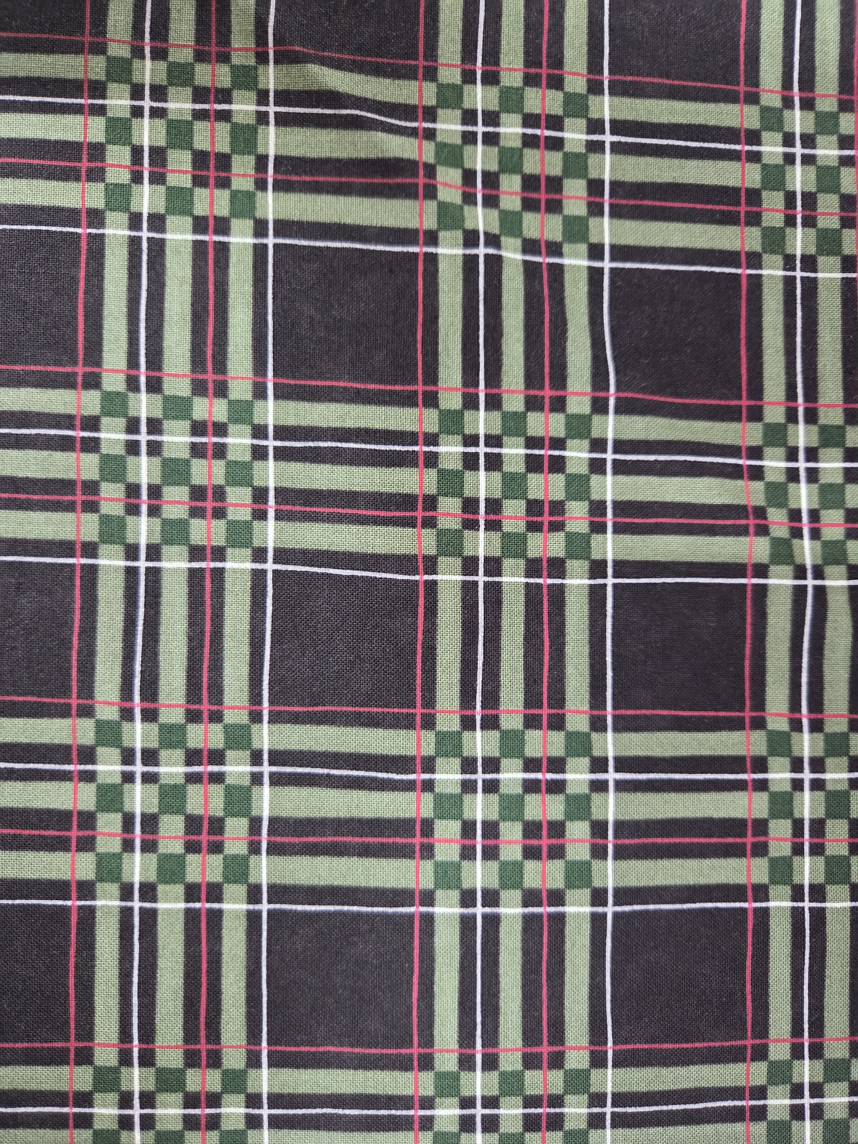 Woodland Winter – Black & Evergreen Holiday Plaid