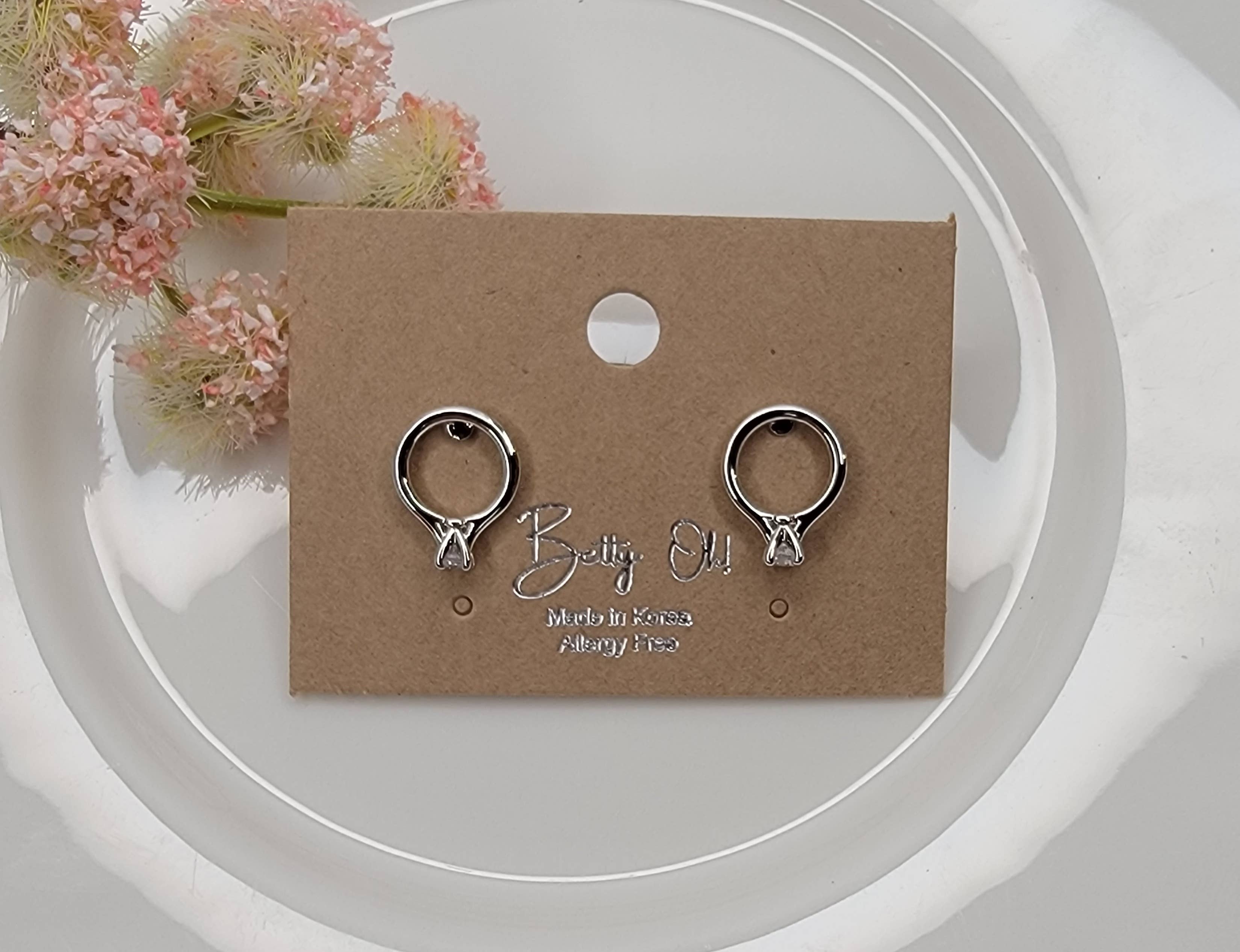 WEDDING RING POST EARRINGS.: Silver