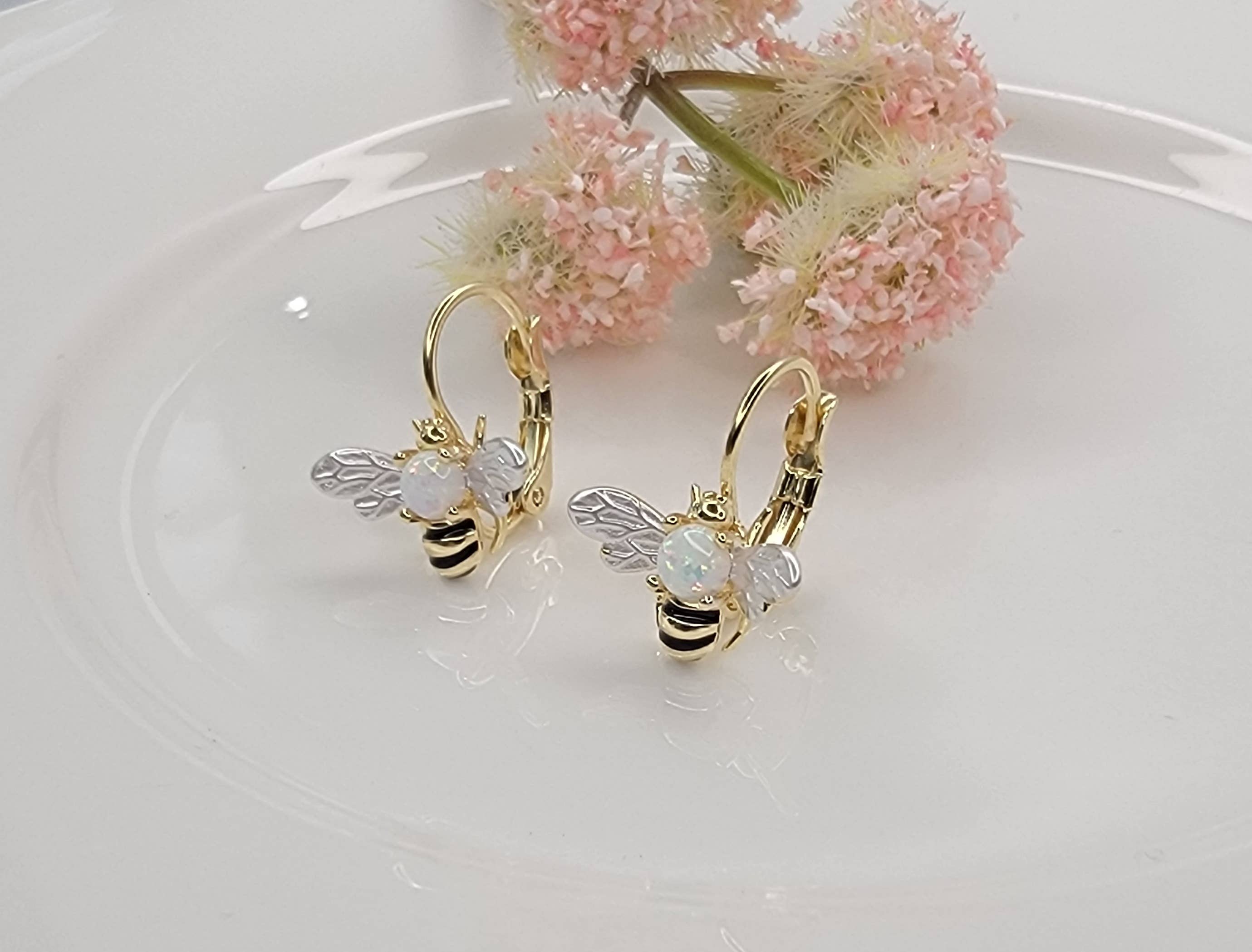 BEE EARRINGS.