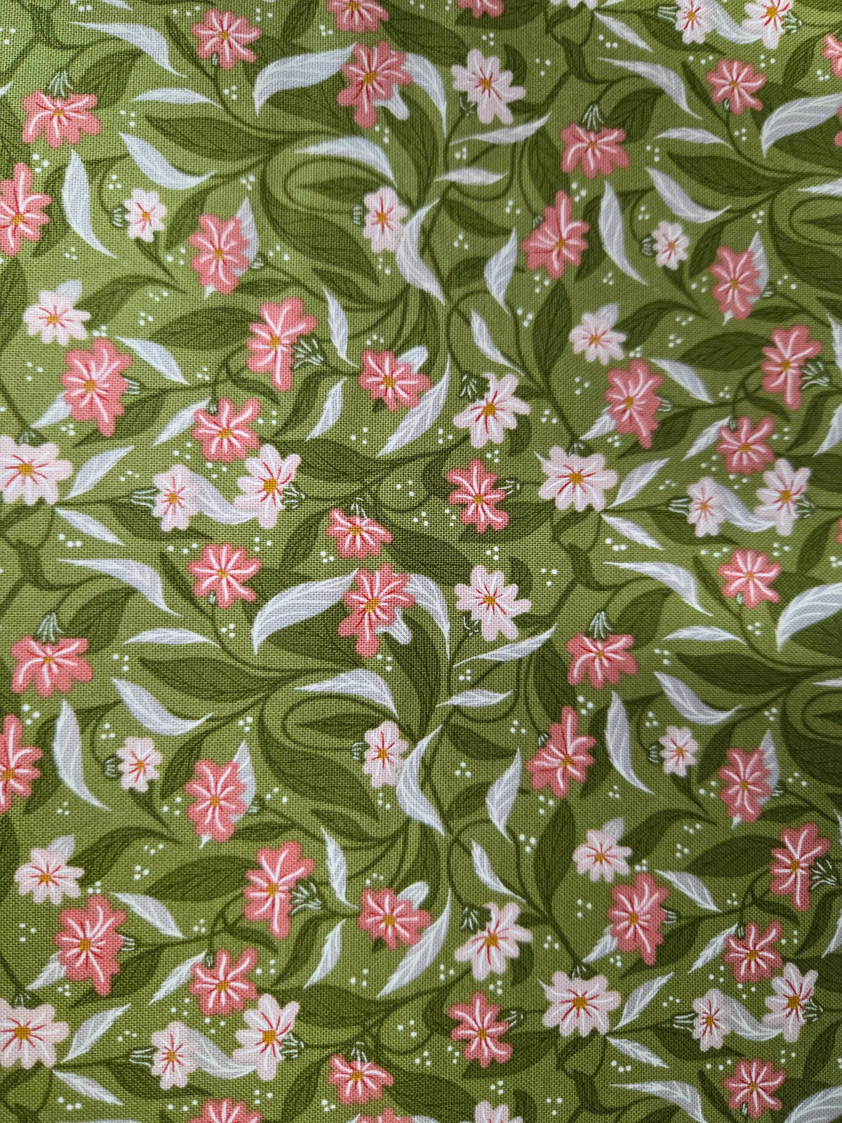 Woodland Wonder – Green Floral Vines