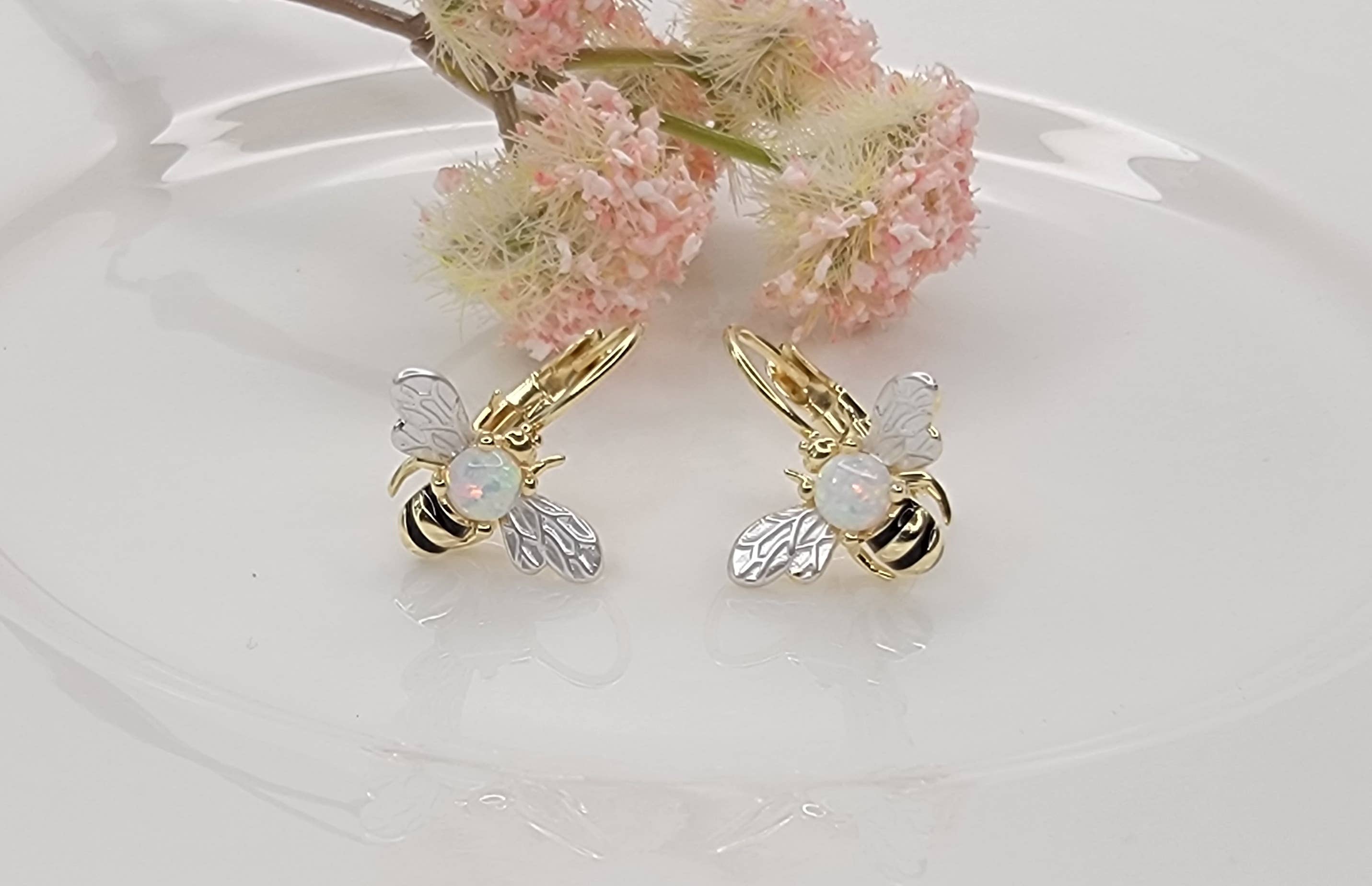 BEE EARRINGS.