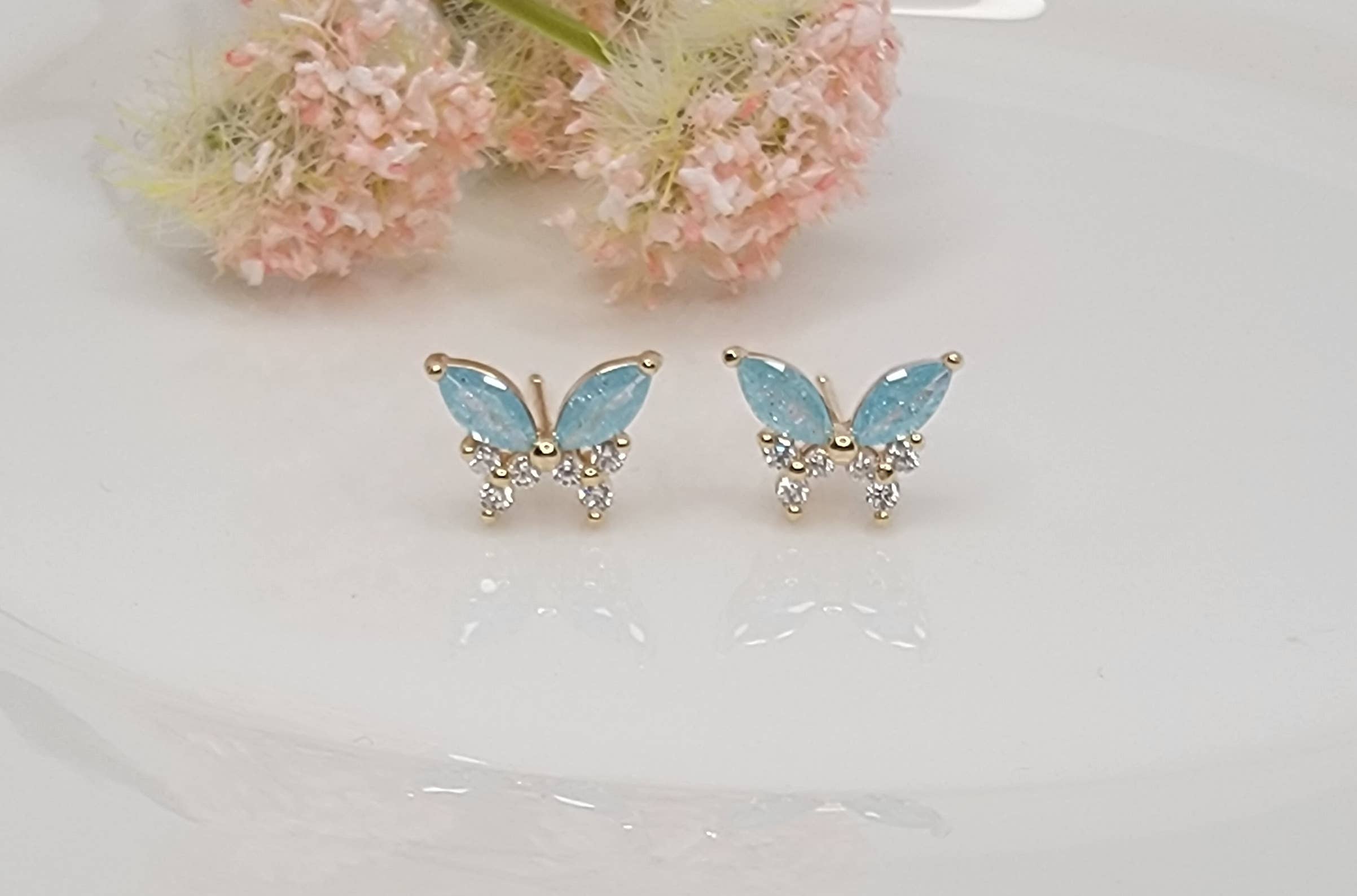 BUTTERFLY POST EARRINGS.: BLUE OPAL/GOLD