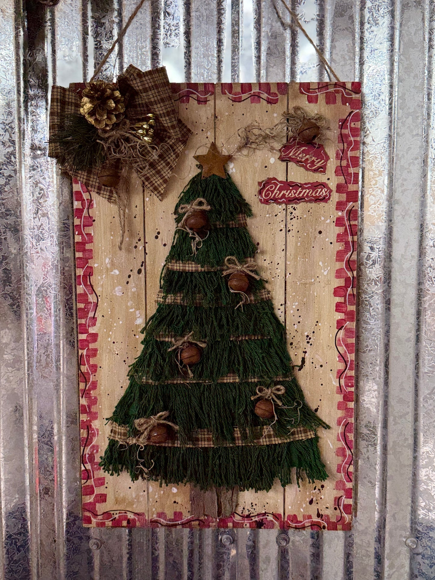Crafting with Kelly!- Rustic Tree Decor
