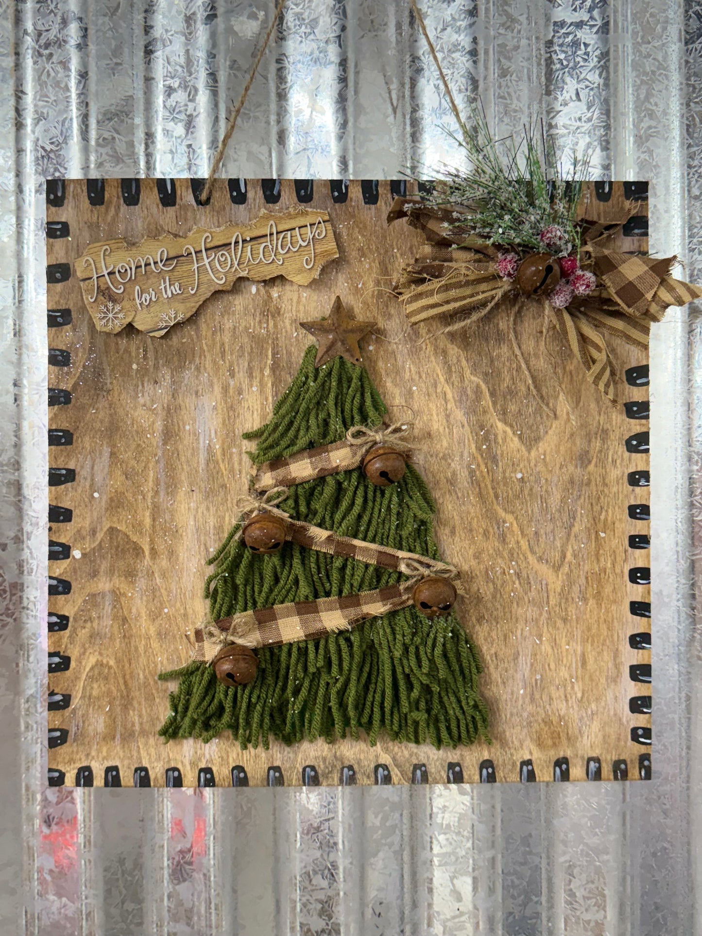 Crafting with Kelly!- Rustic Tree Decor