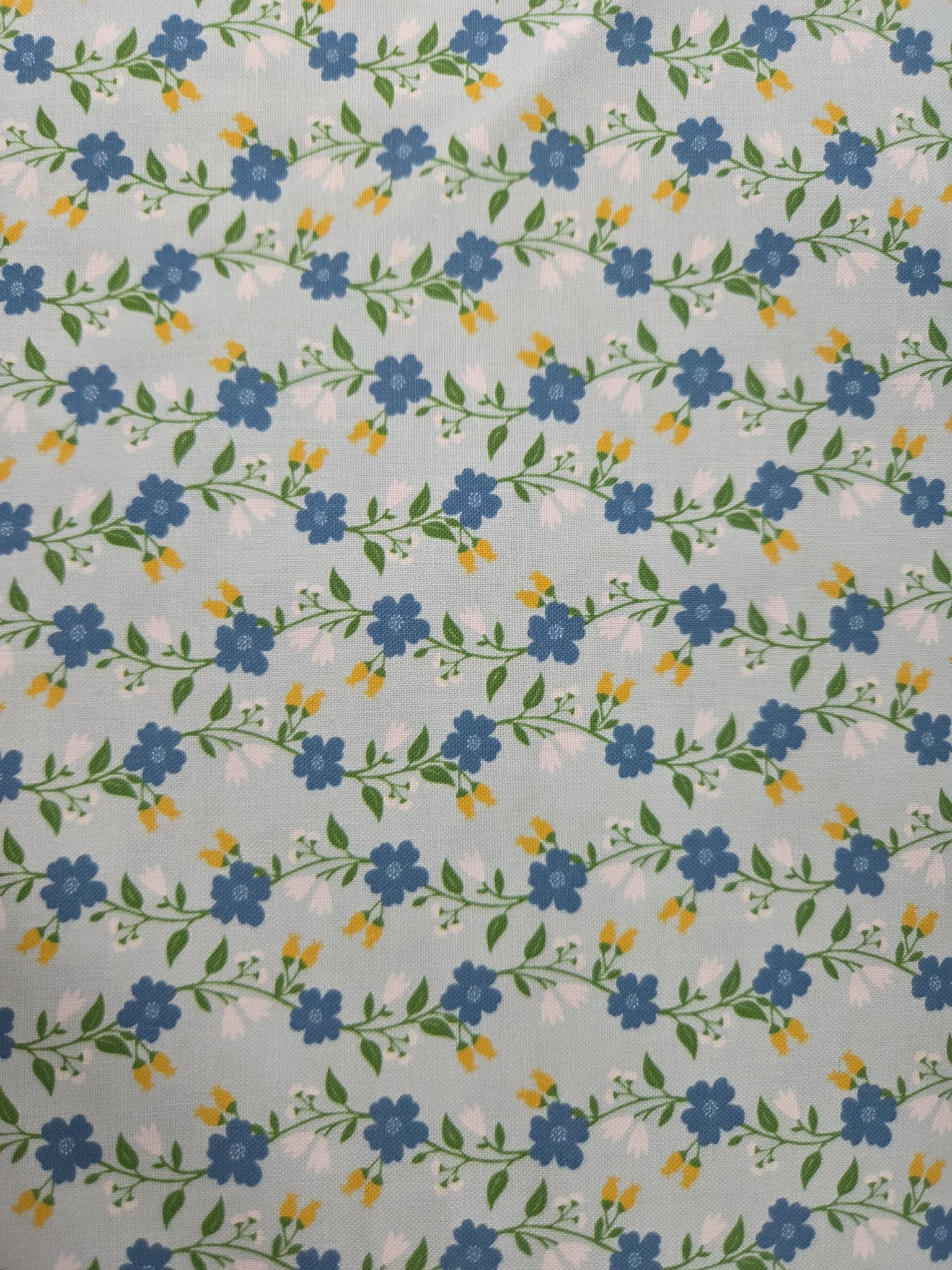 Matilda – Pearl Petite Floral Vine Fabric