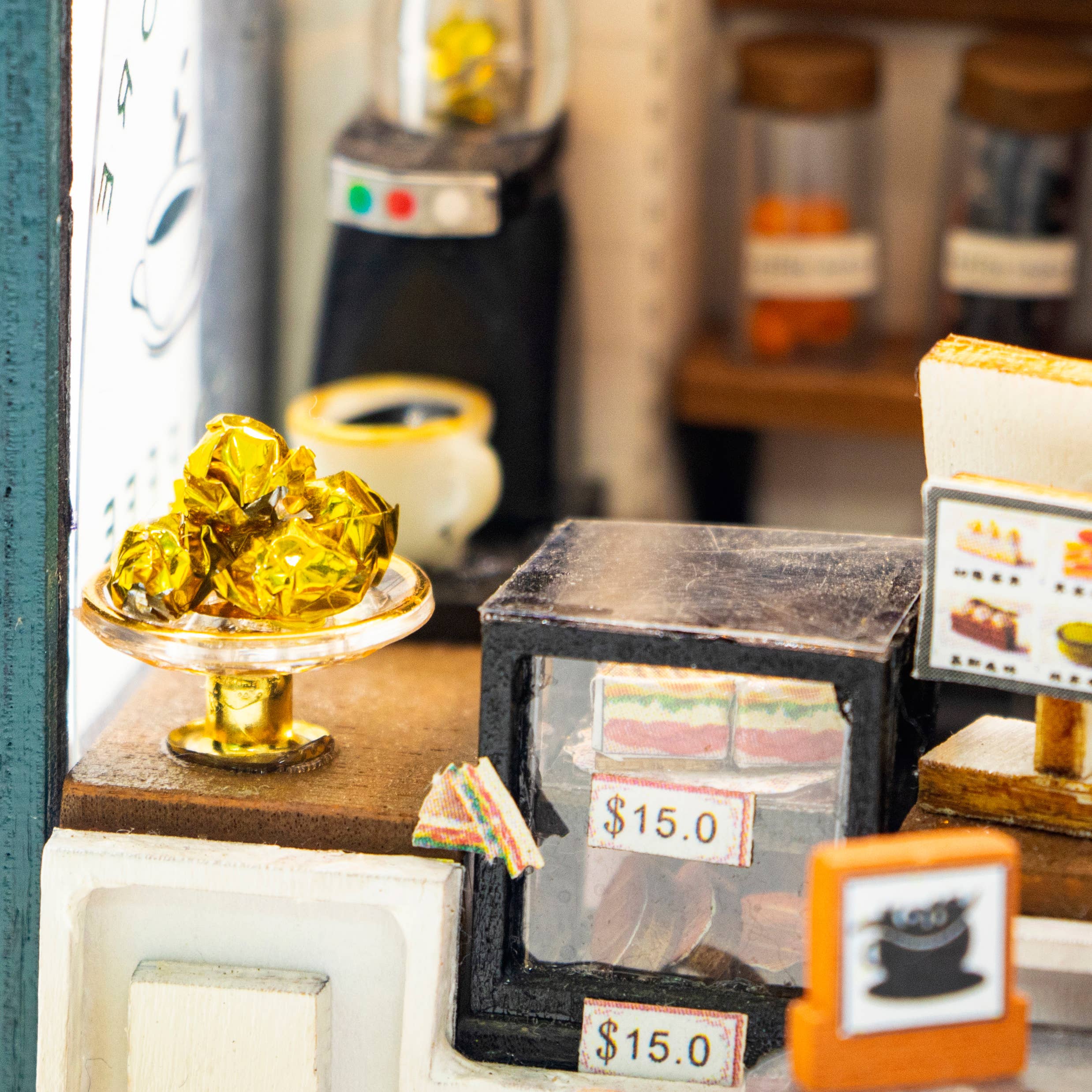 DIY Miniature House Kit: Cream & Sugar