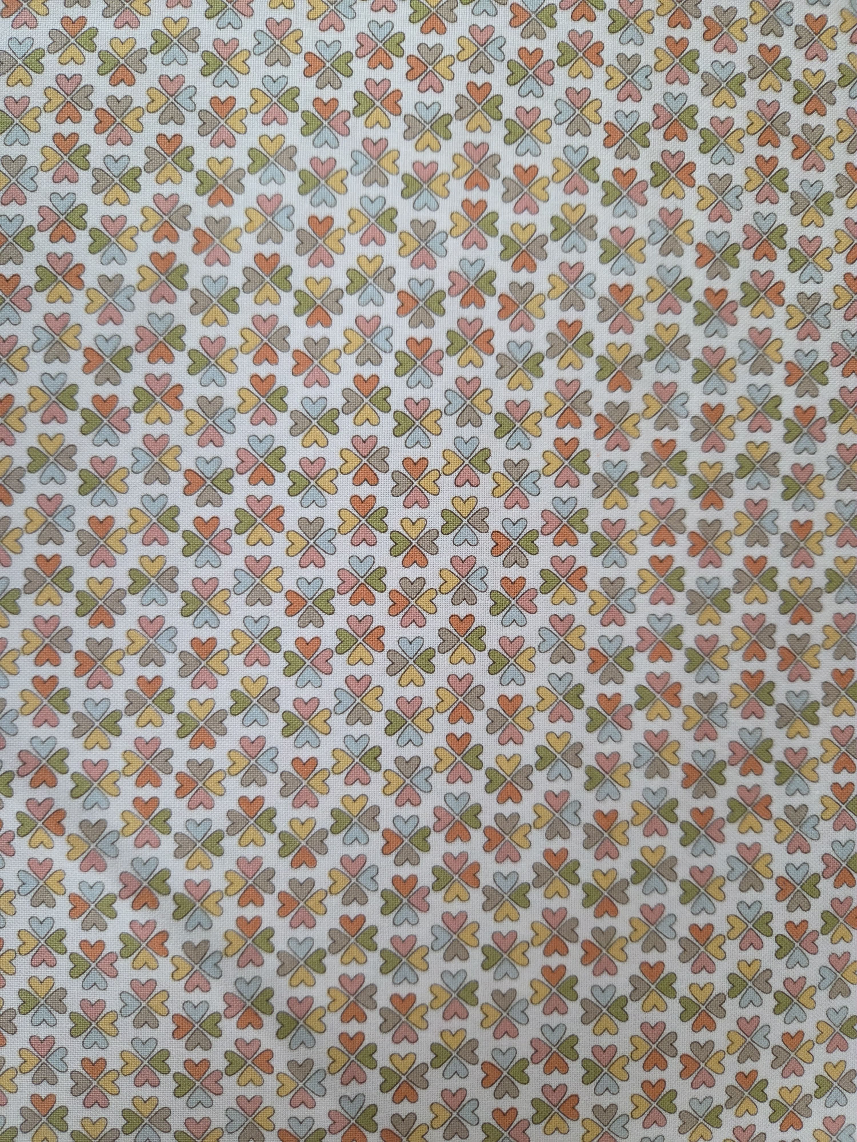 Lucky – Multicolor Mini Floral