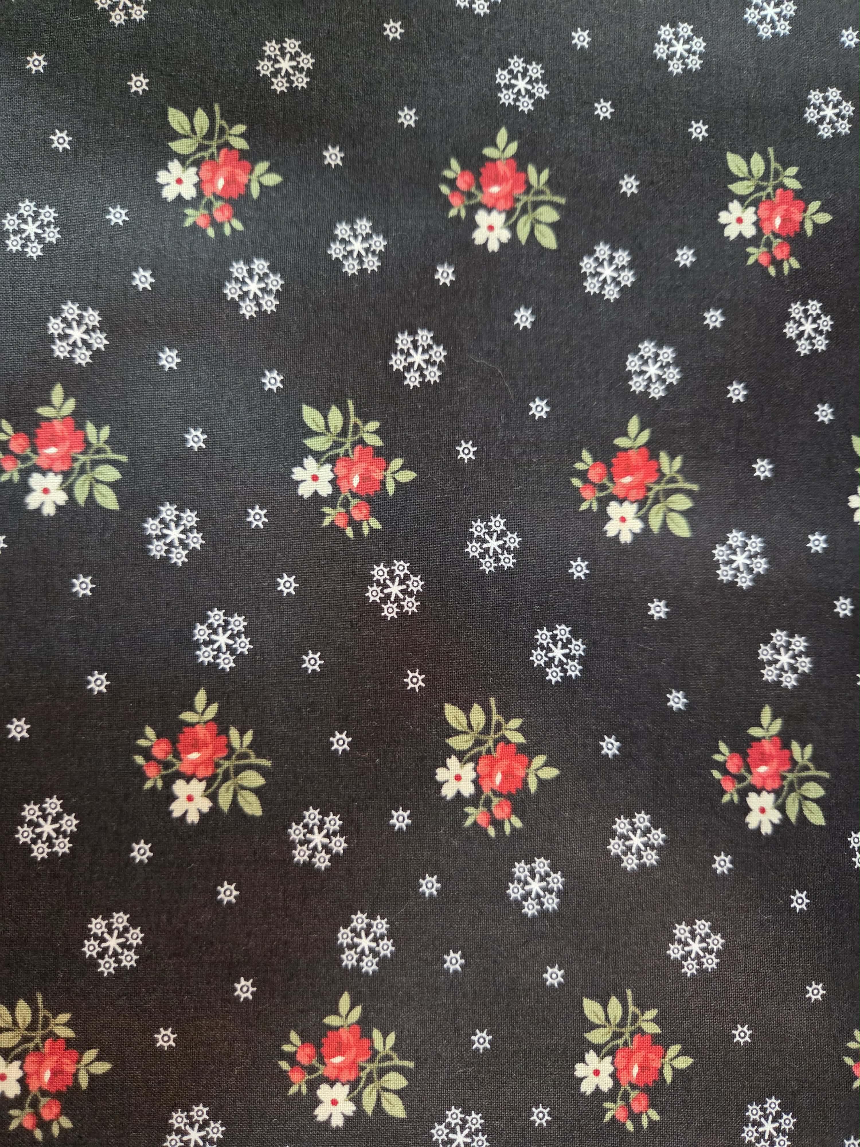 A Christmas Carol – Holiday Florals on Black