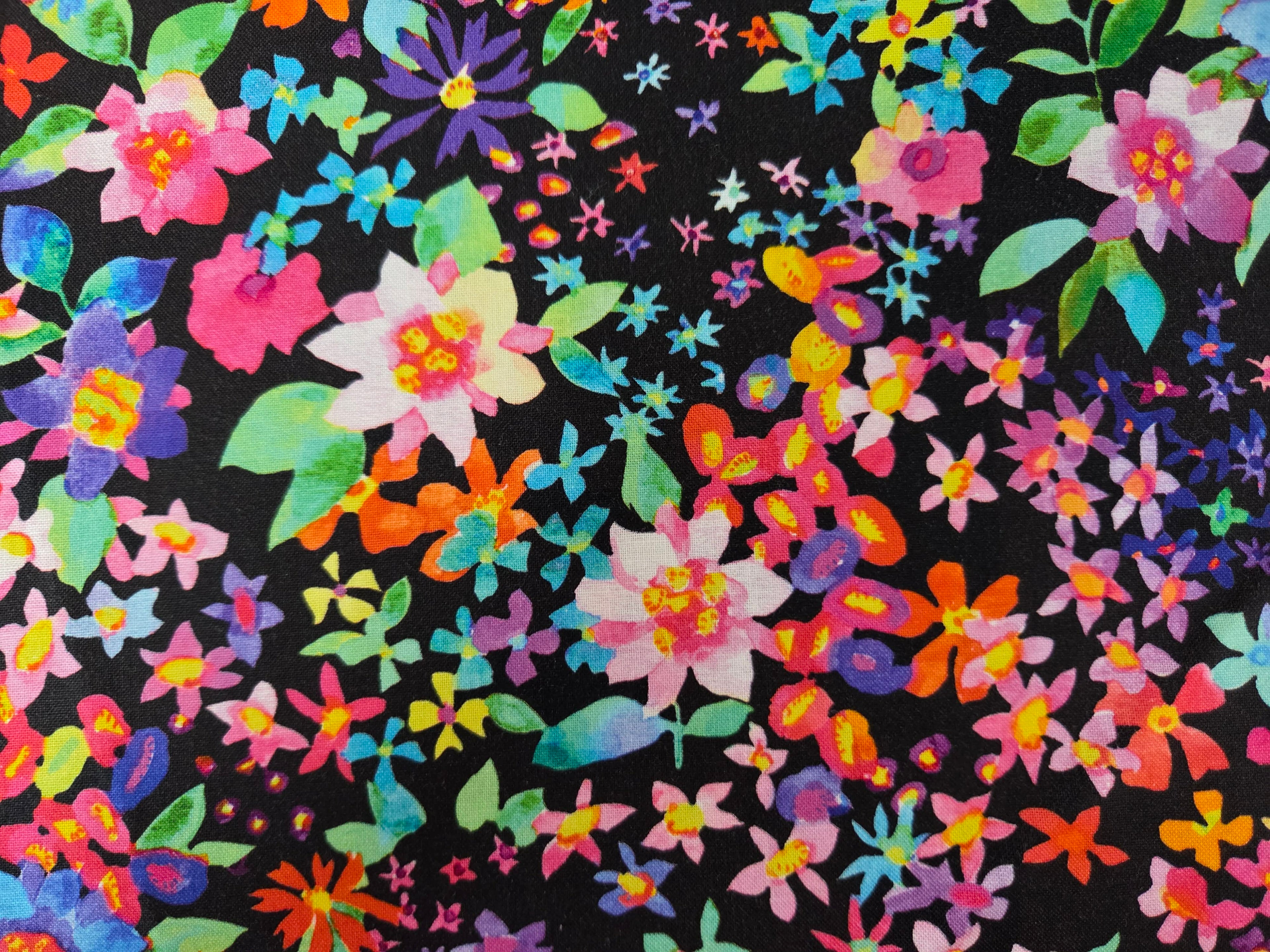 Gradients Euphoria – Black Floral
