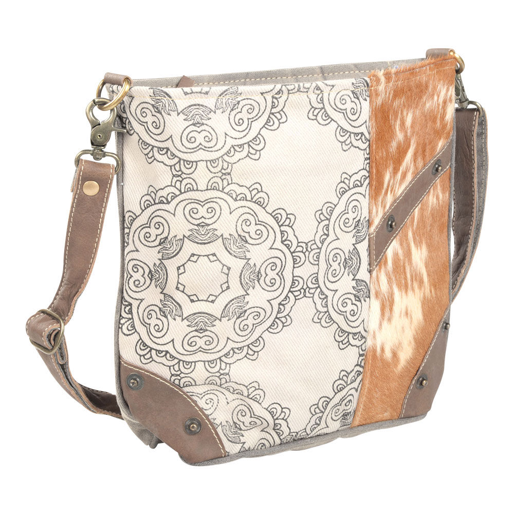 Clea Ray Circle Design Shoulder Bag With Fur- Vintage Purse Handbag